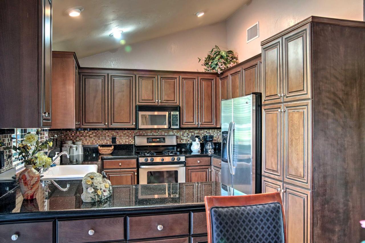 Palm Springs Golf Course Home Private Pool And Spa! 외부 사진